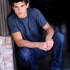 Taylor Lautner s'envole!