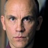 John Malkovich dans Red.