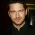 Gerard Butler en bon samaritain