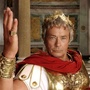 Alain Delon, César plus vrai que nature dans Astérix aux jeux olympiques