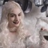 La Reine Blanche, une fois de plus, haute en couleur.