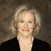 Glenn Close se change en homme !