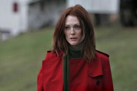 Julianne Moore aux prises avec un assassin !