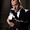 Fred Testot garde ses bouts de ficelle...