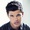 Taylor Lautner cherche parents désespérément. 