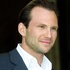 Christian Slater rentre dans les ordres