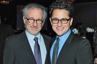J.J. Abrams veut Steven Spielberg pour son nouveau projet !