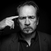 Tommy Lee Jones milite pour Captain America ?