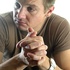 Jeremy Renner entre deux feux