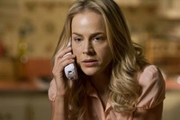 Julie Benz de retour dans Dexter ?!