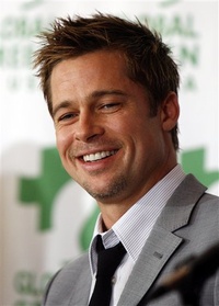 Brad Pitt enfermé avec un tueur ?