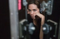 Premières photos pour le film réalisé par Angelina Jolie ! 