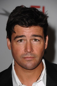 Kyle Chandler dans Kill Bin Laden