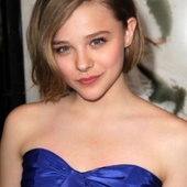 Chloe Moretz sera Carrie dans le remake !