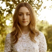 Saoirse Ronan, infirmière dans Testament of youth