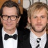 Gary Oldman et Dominic Monaghan dans Monster Butler