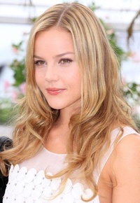 Robocop : Abbie Cornish en négo !