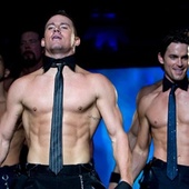 Magic Mike, les strip-teasers enlèvent tout !
