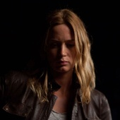 Looper, nouvelles photos avec Emily blunt