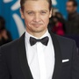 Bradley Cooper ou Jeremy Renner au générique de Southpaw ? 