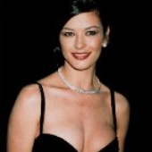 Catherine Zeta-Jones en Cléopâtre ?