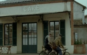 Le café du Pont  Bande annonce 1