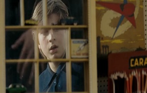 Quartier lointain  Bande annonce 1 VF